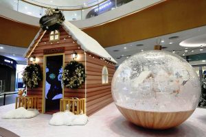 Tren Dekorasi Mall yang Bikin Pengunjung Betah Seharian